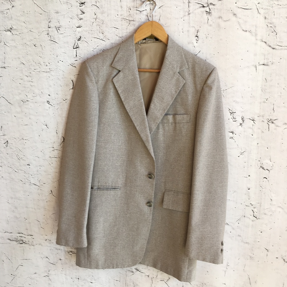 CENTURY CLUB TAN BLAZER AND VEST 39L